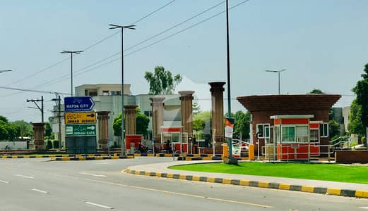 01 Kanal Prime Location Plot In E Block WAPDA City