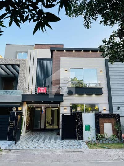 5 Marla Residential House For Sale In Jinnah Block, Nearby Commercial Market, School, Mosuqe and Health Care Canter