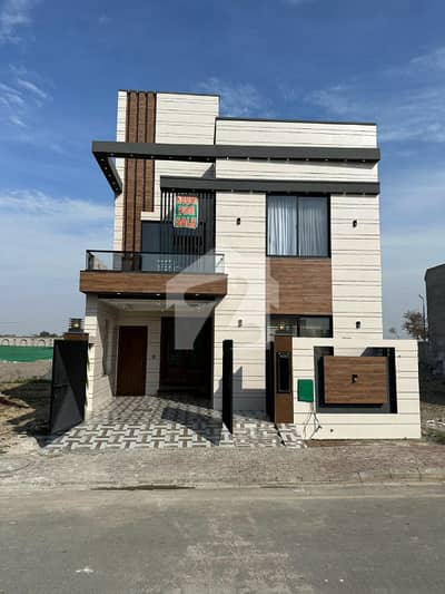 5 Marla Residential House For Sale In Overseas C, Nearby Commercial Market, School, Mosuqe and Health Care Canter