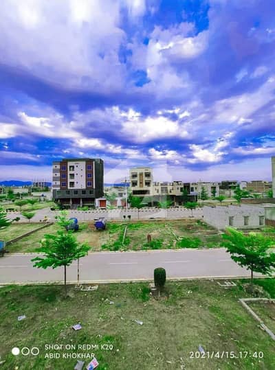 5 Marla Plot Available Ghauri Town phase 7 Abubakar block Islamabad