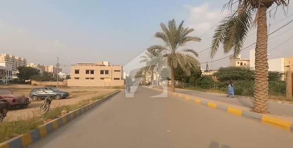 88 SQ YARDS COMMERCIAL PLOT 60ft road