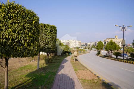 Prime 10 Marla Plot for Sale in Bahria Enclave | Fully Developed Sector | Near Market & Park