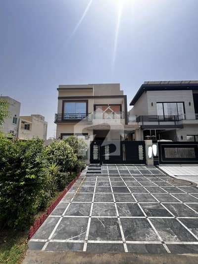 8 Marla Modern Designed Luxury Bungalow for Sale At Prime Location In DHA Phase 6