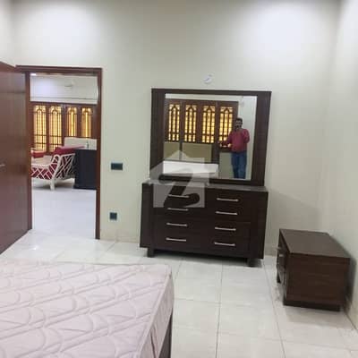 ڈی ایچ اے فیز 7 ڈی ایچ اے ڈیفینس,کراچی میں 4 کمروں کا 1 کنال مکان 3.0 لاکھ میں کرایہ پر دستیاب ہے۔