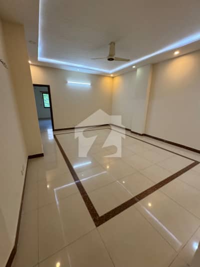 Three Bedrooms Luxury Apartment Available For Rent For Families Only