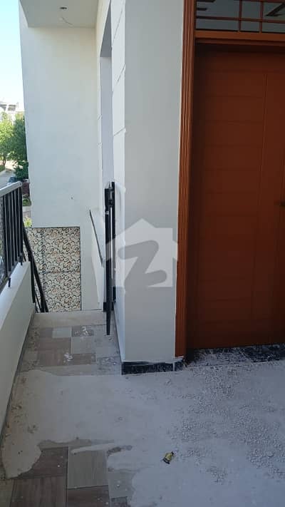 7 Marla Brand New Upper Portion Available For Rent In Jinnah Garden