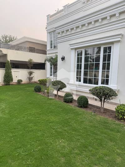 سرور روڈ کینٹ,لاہور میں 5 کمروں کا 1 کنال مکان 31.0 کروڑ میں برائے فروخت۔