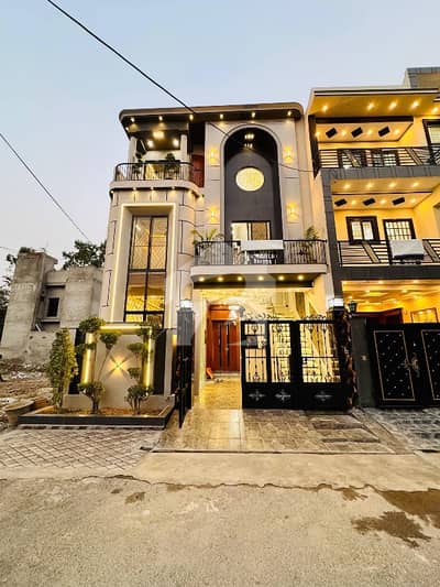 5Marla Extra Modran styal House for sale Al Rehman Garden phase2 Lahore