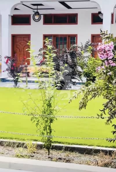 Beautiful 2 Kanal House for Sale in F-10, Islamabad
