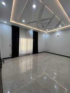 Brand New 12 Marla Uper Portion For Rent