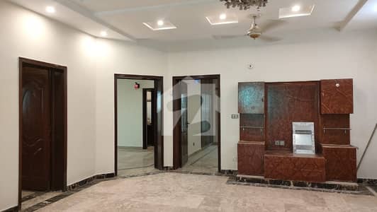 10 Marla Used House Available For Sale In Sector C Bahria Town Lahore