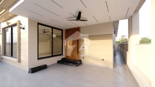10 Marla luxury modern house available for sale in bahria enclave Islamabad.