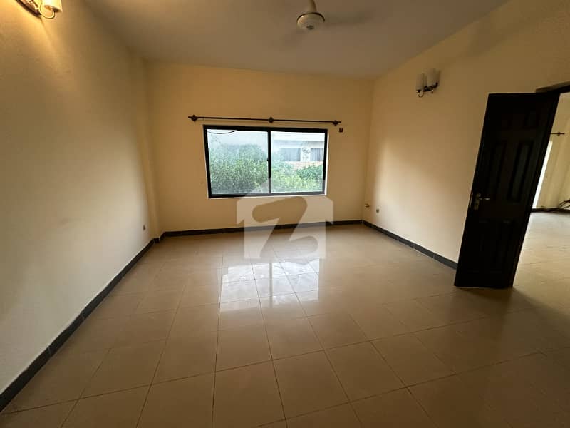 3-Bedroom Apartment for Sale in Askari 14 Spacious Layout 3-Bedroom Apartment for Sale in Askari 14 Spacious Layout