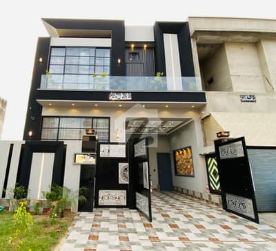 5 Marla ultra modern House available for Sale in Citi housing Gujranwala