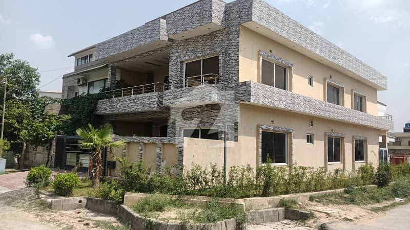C Block Corner House 35x80 For Rent C Block Corner House 35x80 For Rent
