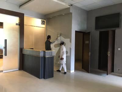 ایف ۔ 7 مرکز ایف ۔ 7,اسلام آباد میں 2 مرلہ Studio دفتر 3.0 لاکھ میں کرایہ پر دستیاب ہے۔