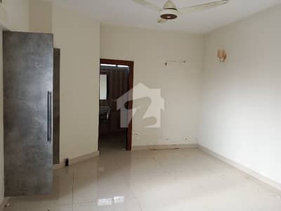 LUXURY APARTMENTS FOR RENT