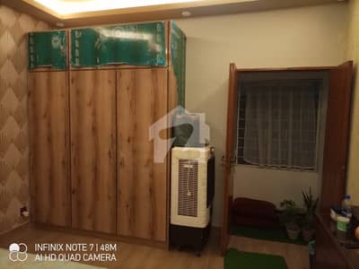 گلشنِ اقبال ٹاؤن کراچی میں 8 مرلہ مکان 5.5 کروڑ میں برائے فروخت۔