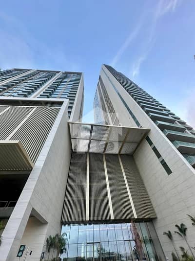 Prime Location 2800 Square Feet Spacious Flat Is Available In Emaar The Views For sale