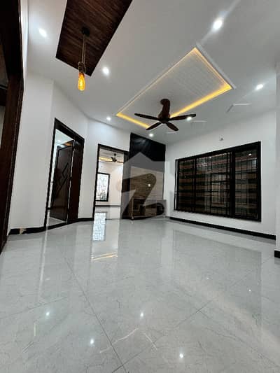 Semi Furnished 10 Marla Brand New House For Rent Hussain Block Bahria Town Lahore Semi Furnished 10 Marla Brand New House For Rent Hussain Block Bahria Town Lahore