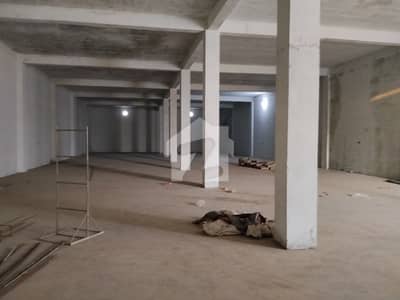17000 sqfeet brand new available for warehouse or Distribution setup