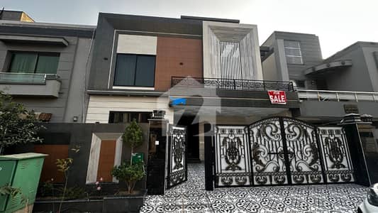10 marla beautiful house for sale in rafi block at very reasonable price