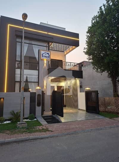 BEST OPERTUINTY 5MARLA BRAND NEW HOUSE FOR SALE A PLUS CONSTRUCTION ARCHITECT DESIGN HOUSE MORE DETAILS CONTACT ME