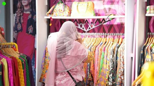 400 Square Feet Shop Available In Gulberg For sale