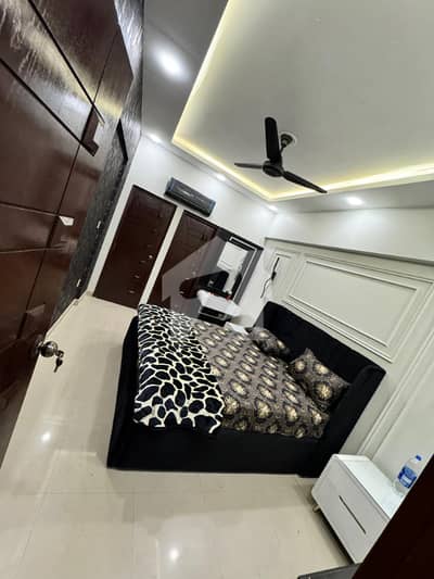 PREMIUM URBAN RESIDENCE: 2-BEDROOM D/D APARTMENT FOR SALE IN BUKHARI COMMERCIAL, DHA PHASE 6