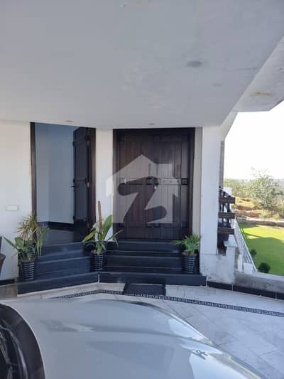 Beautiful 1 Kanal Upper Portion Available For Rent In Bahroa Town Overseas Sector 5 With Solar Installed