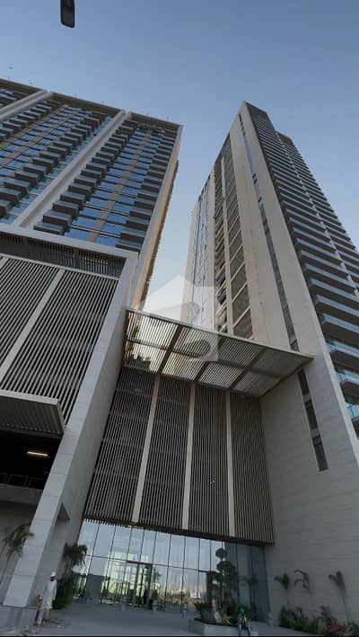 The Views | 2 Bedroom Apartment | Infinity Pool | Chance Deal | Signature Project By Emaar | Luxury Living