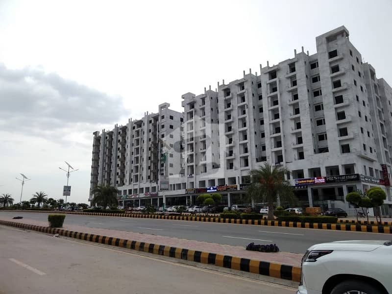 ایف ۔ 8 مرکز ایف ۔ 8,اسلام آباد میں 5 مرلہ فلیٹ 5.7 کروڑ میں برائے فروخت۔ ایف ۔ 8 مرکز ایف ۔ 8,اسلام آباد میں 5 مرلہ فلیٹ 5.7 کروڑ میں برائے فروخت۔