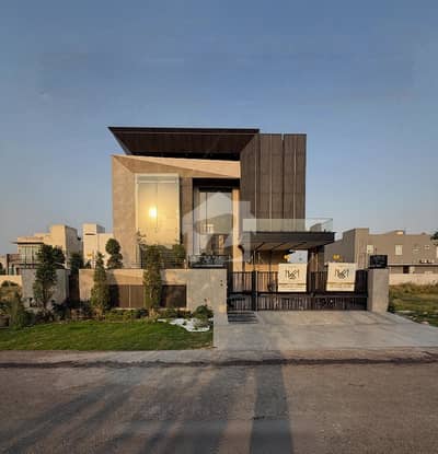 1 Kanal Modern Design House For Rent In Dha Phase 6 Near To Dolmen Mall &Park