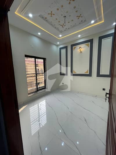 1 Kanal Single Storey House For Rent In U. E. T Housing Society With 10 Kv Solar (Picture Random) 1 Kanal Single Storey House For Rent In U. E. T Housing Society With 10 Kv Solar (Picture Random)