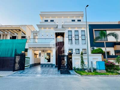 10 MARLA NEW BRAND DOUBLE STOREY HOUSE AVAILABLE FOR SALE, IN CITI HOUSING GUJRANWALA ON PRIME LOCATION.