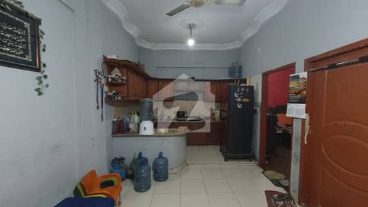 Good Prime Location 750 Square Feet Flat For sale In North Nazimabad - Block J