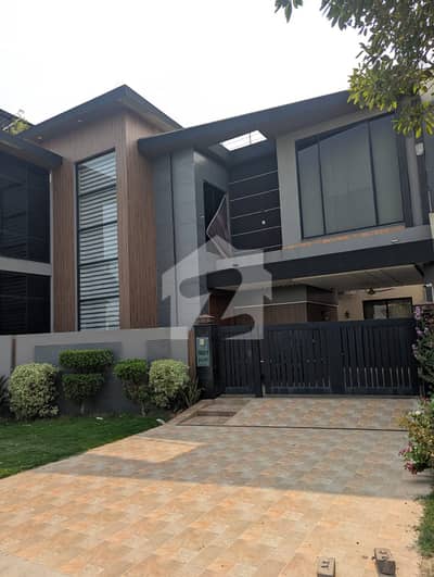 7 Marla Ready House in DHA 9 Sector D Available for Urgent Sale