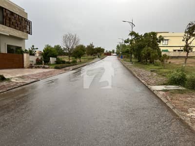 7.33 Marla Plot For Sale In Sector M only Downpayment Payment Paid Sami Develop Area