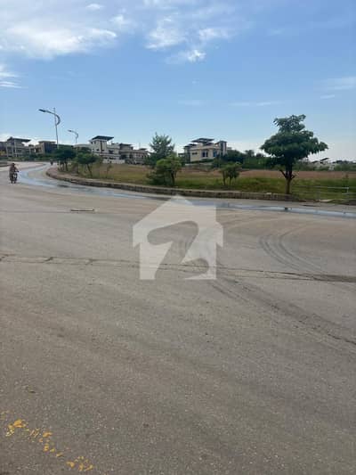1 Kanal Corner Plot For Sale In DHA Sector B Full Heighted