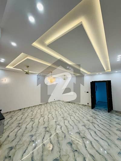 1 Kanal House Available For Sale In F-7/1