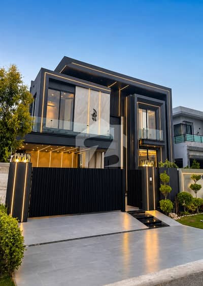 1 KANAL BRAND NEW ULTRA MODERN LUXURY HOUSE AT LOWEST PRICE AVAILABLE FOR SALE IN BAHRIA TOWN LHR