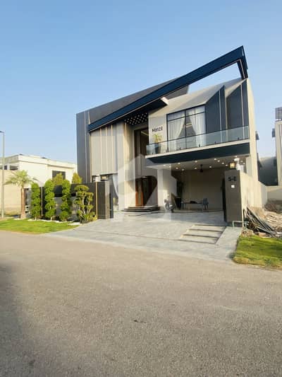 1 kanal luxury semi furnished house in Royal orchard Multan