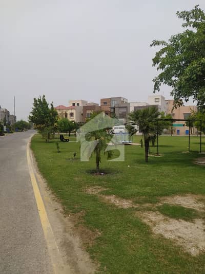 5 marla plot available for sale