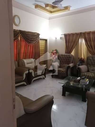 WELL MAINTAIN TRIPLE STORY HOUSE AVAILABLE FOR SALE