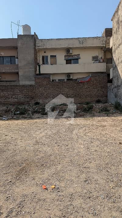 6 Marla Plot For Sale