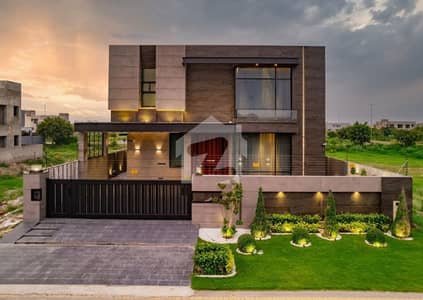 KANAL ULTRA MODERN SUPER STYLISH LUXURY BUNGALOW FOR SALE WITH 15 KV SOLAR