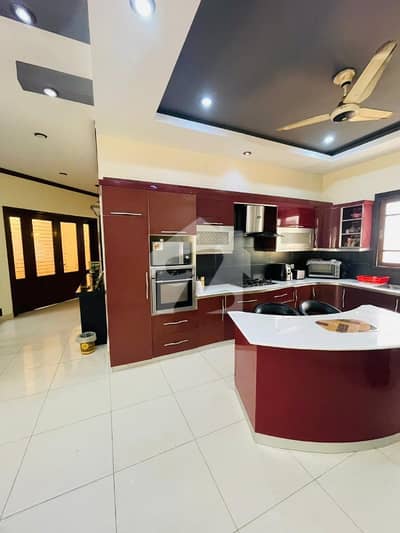 500 Yards Well Maintened Banglow With 15KVA Solar Installed For Rent in Dha Phase 8