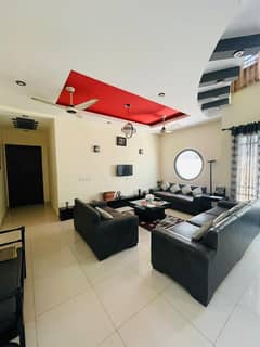 500 Yards Well Maintened Banglow With 15KVA Solar Installed For Rent in Dha Phase 8