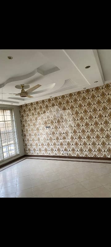 LUXURY 16 MARLA FULL HOUSE FOR RENT IN E-11/2 MEDICAL SOCIETY | 7 BED | SWIMMING POOL | PRIME LOCATION