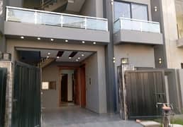 Fair-Priced 5 Marla House Available In Nasheman-e-Iqbal Phase 2